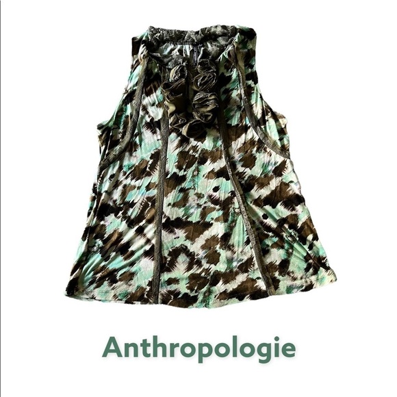 Anthropologie sleeveless top with rose detail - Picture 2 of 8